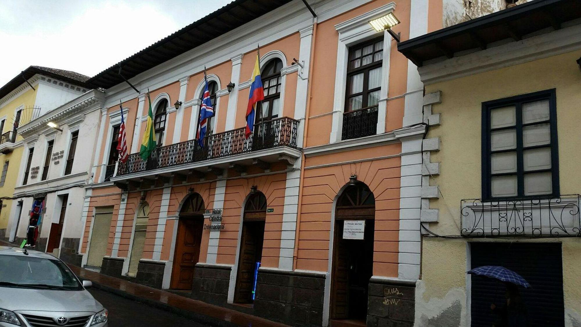 Hotel Catedral Quito Exterior foto