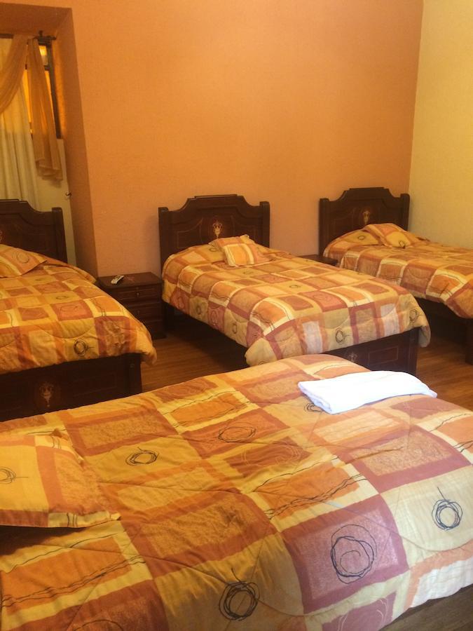 Hotel Catedral Quito Zimmer foto